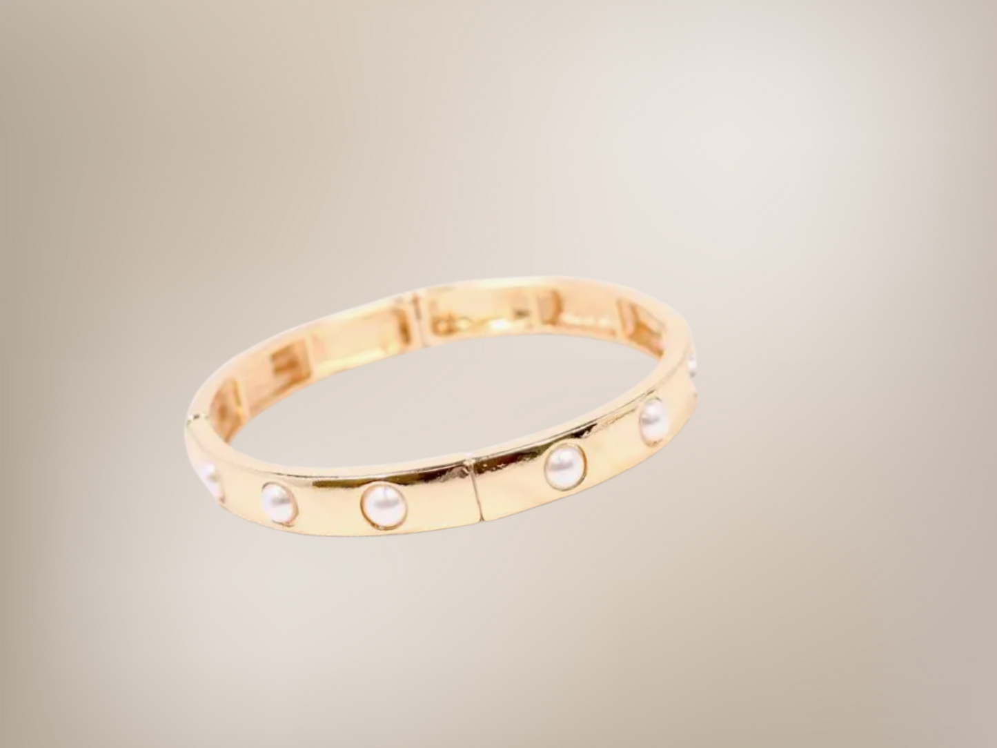 The Addy Bracelet with Pearls