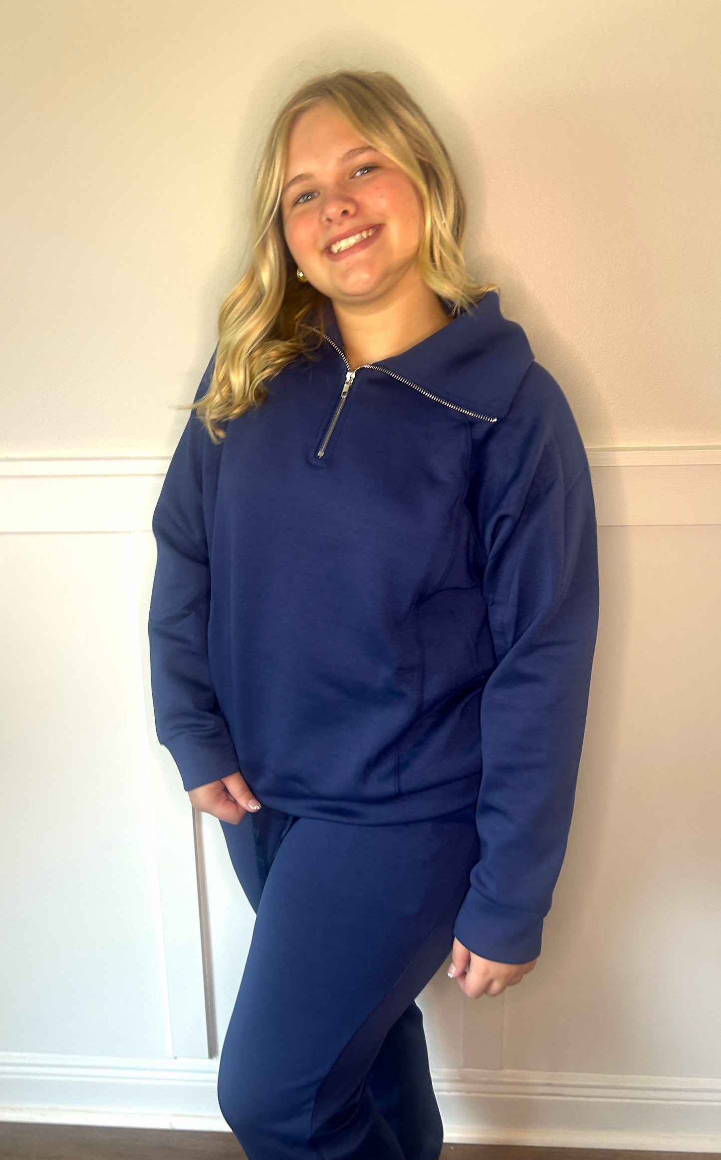 Navy Pullover Set