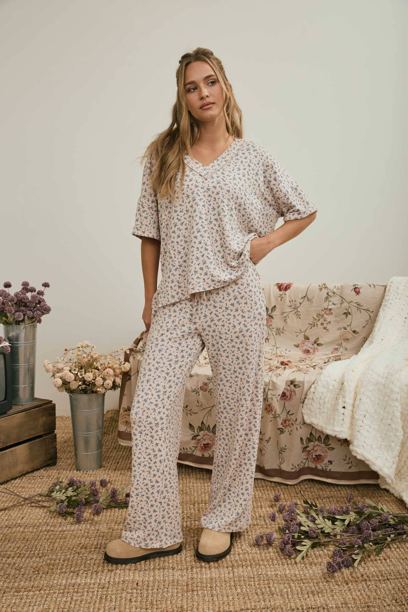 Ditsy Floral Lounge Set