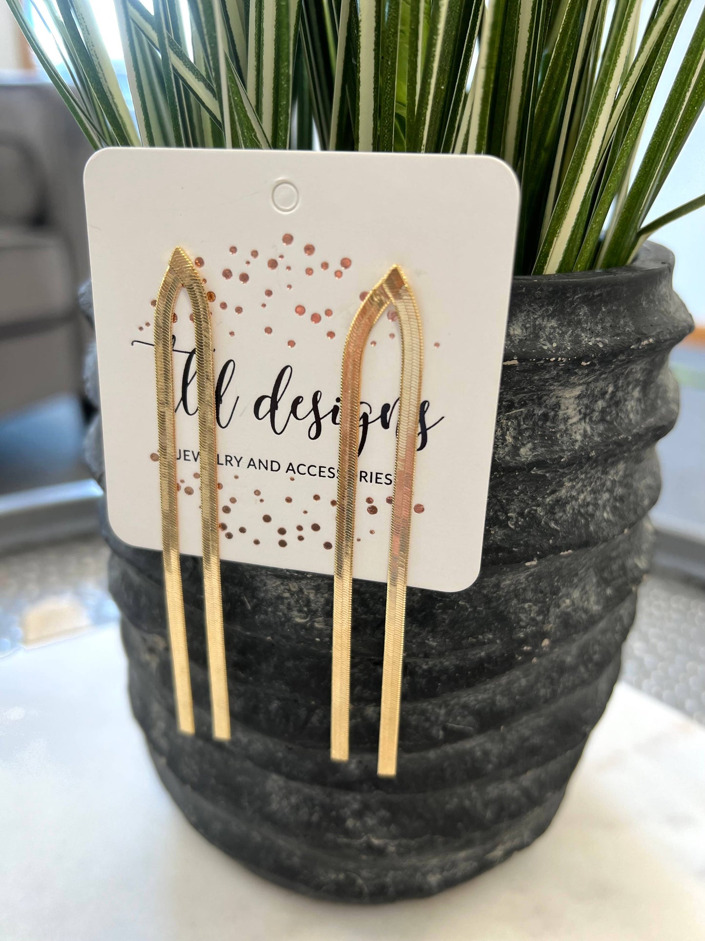 Gold Shanty Dangle Earring