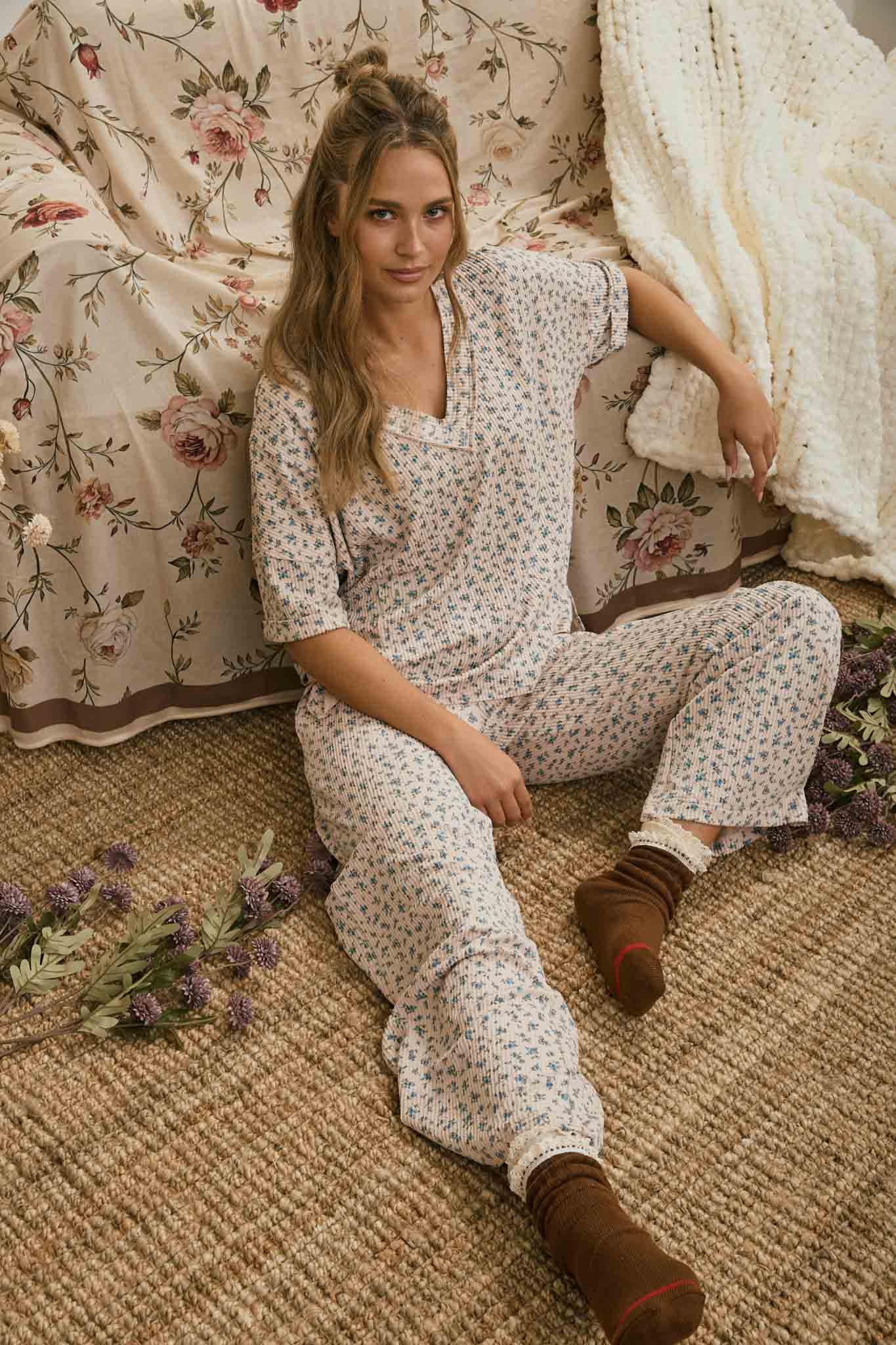 Ditsy Floral Lounge Set