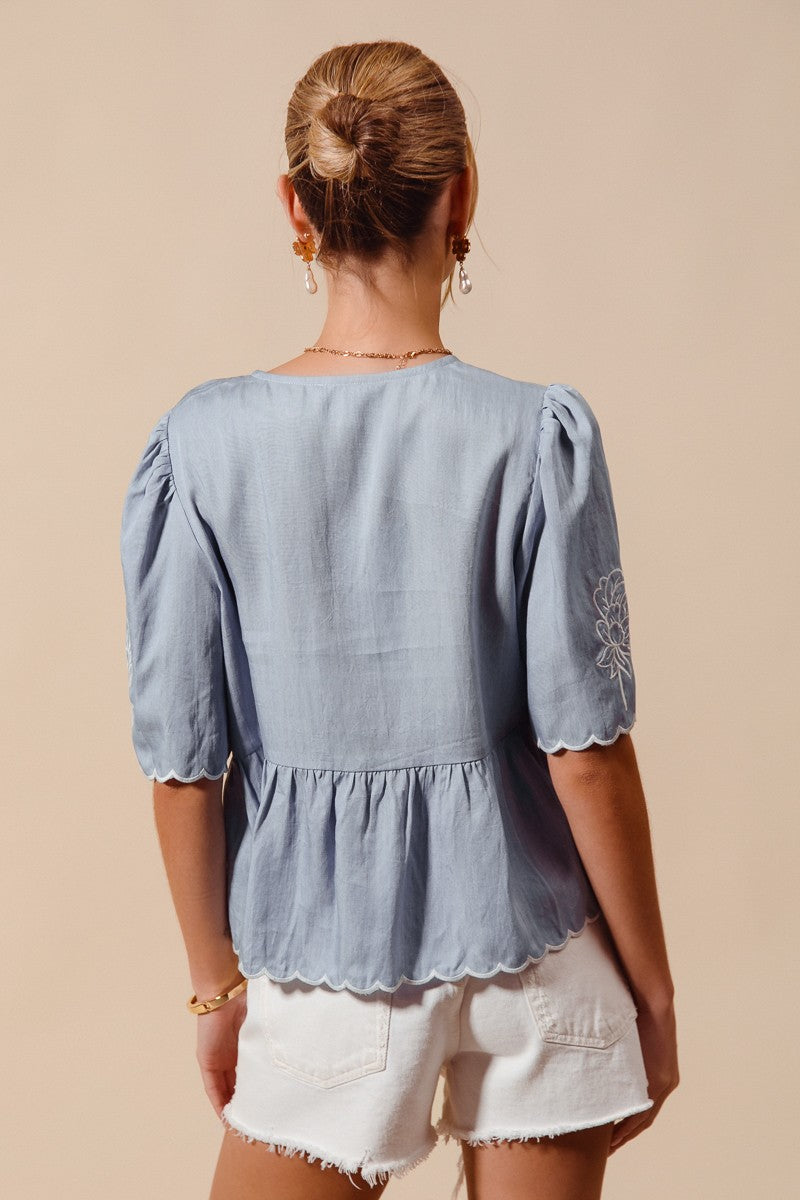 Floral Embroidery Blouse