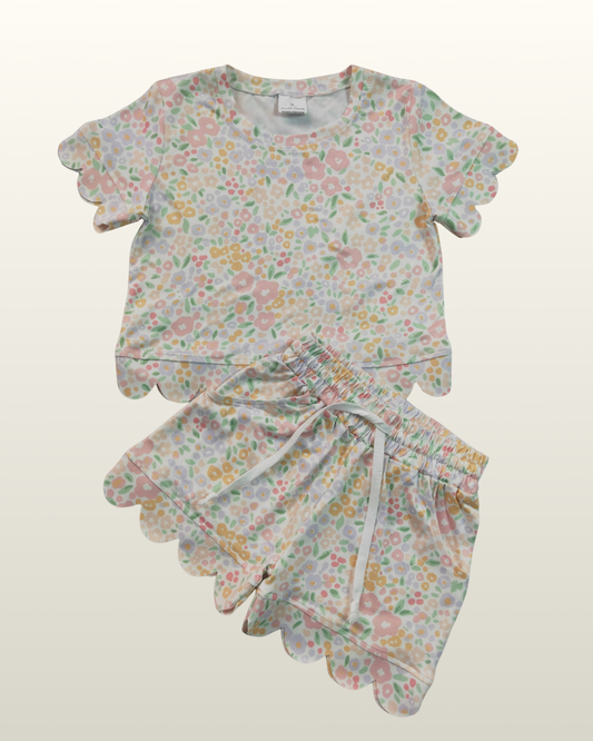 Youth Floral Scallop Shorts Set