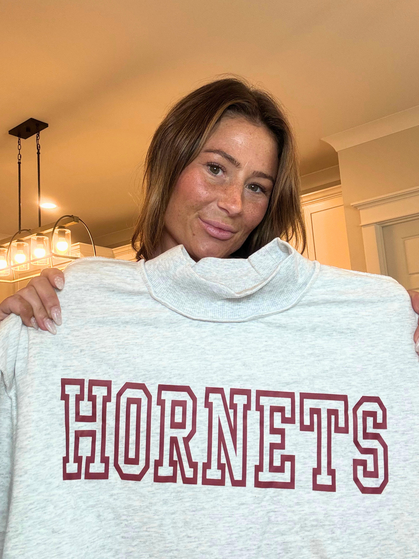 Hornets Reversible Mock neck