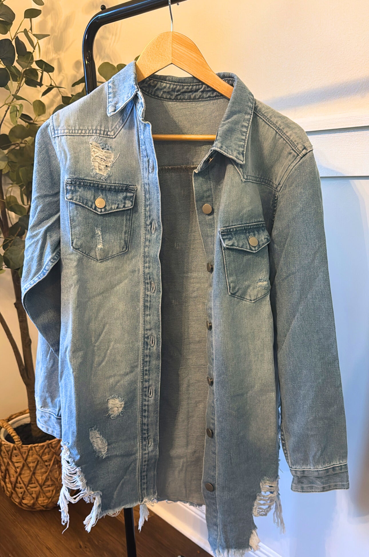 A pop of Jean